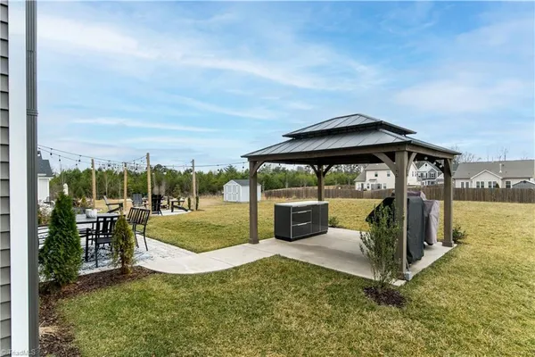 $517,900 | 6284 Finch Meadow, Clemmons, NC 27012