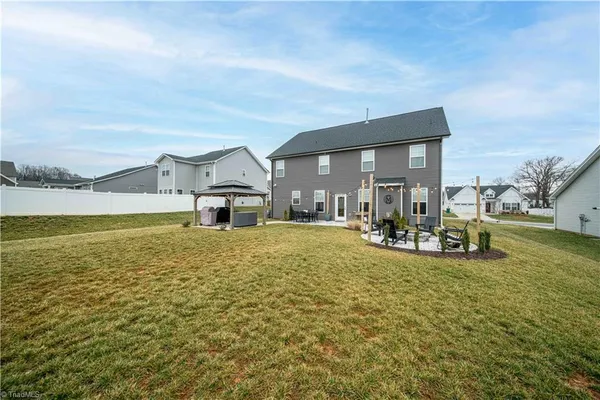 $517,900 | 6284 Finch Meadow, Clemmons, NC 27012