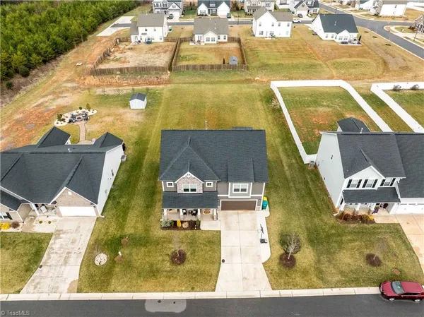 $517,900 | 6284 Finch Meadow, Clemmons, NC 27012