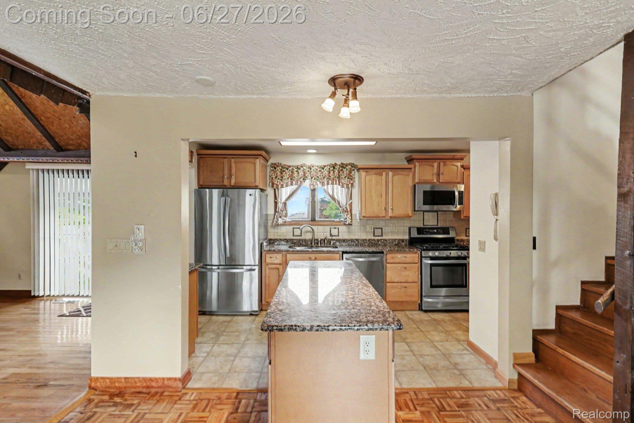 8751 Bath Road Byron, MI 48418 - Photo 9 of 41