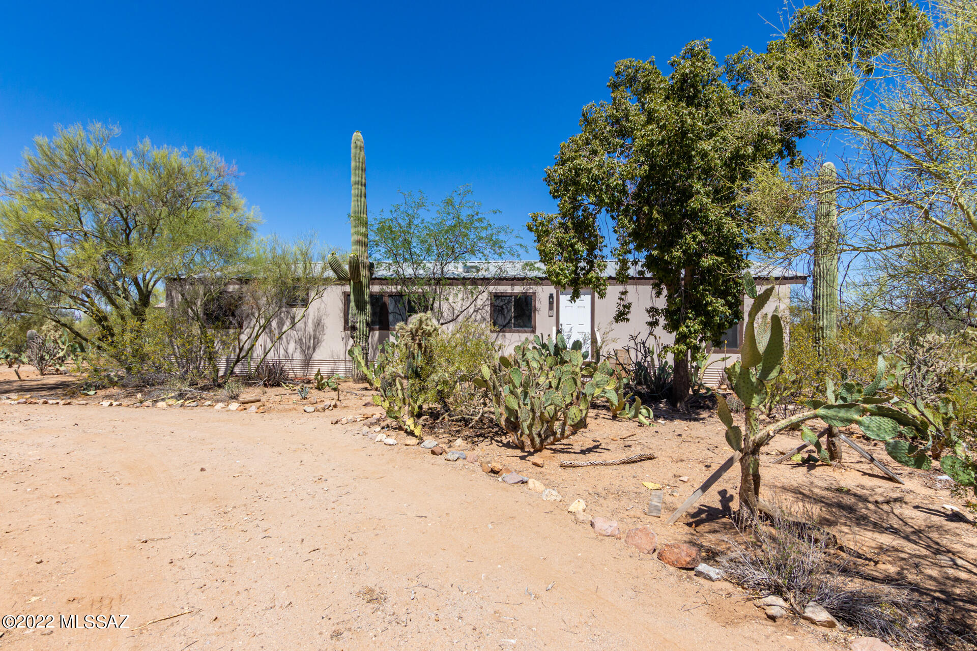 10390 West Ina Road Tucson, AZ 85743 - Photo 4 of 41 Gallery Image 4