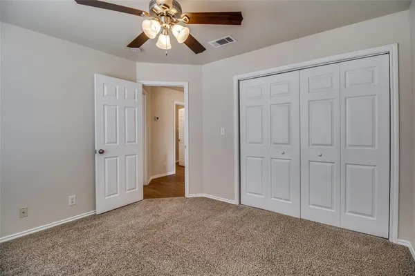$1,500 | 913 North Brents Avenue, Sherman, TX 75090