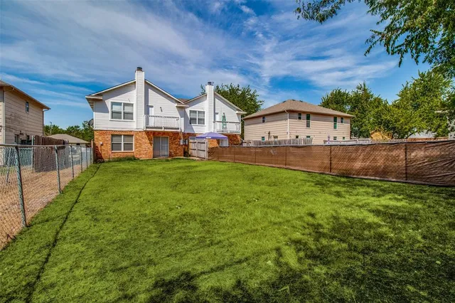 $1,540 | 913 North Brents Avenue, Sherman, TX 75090