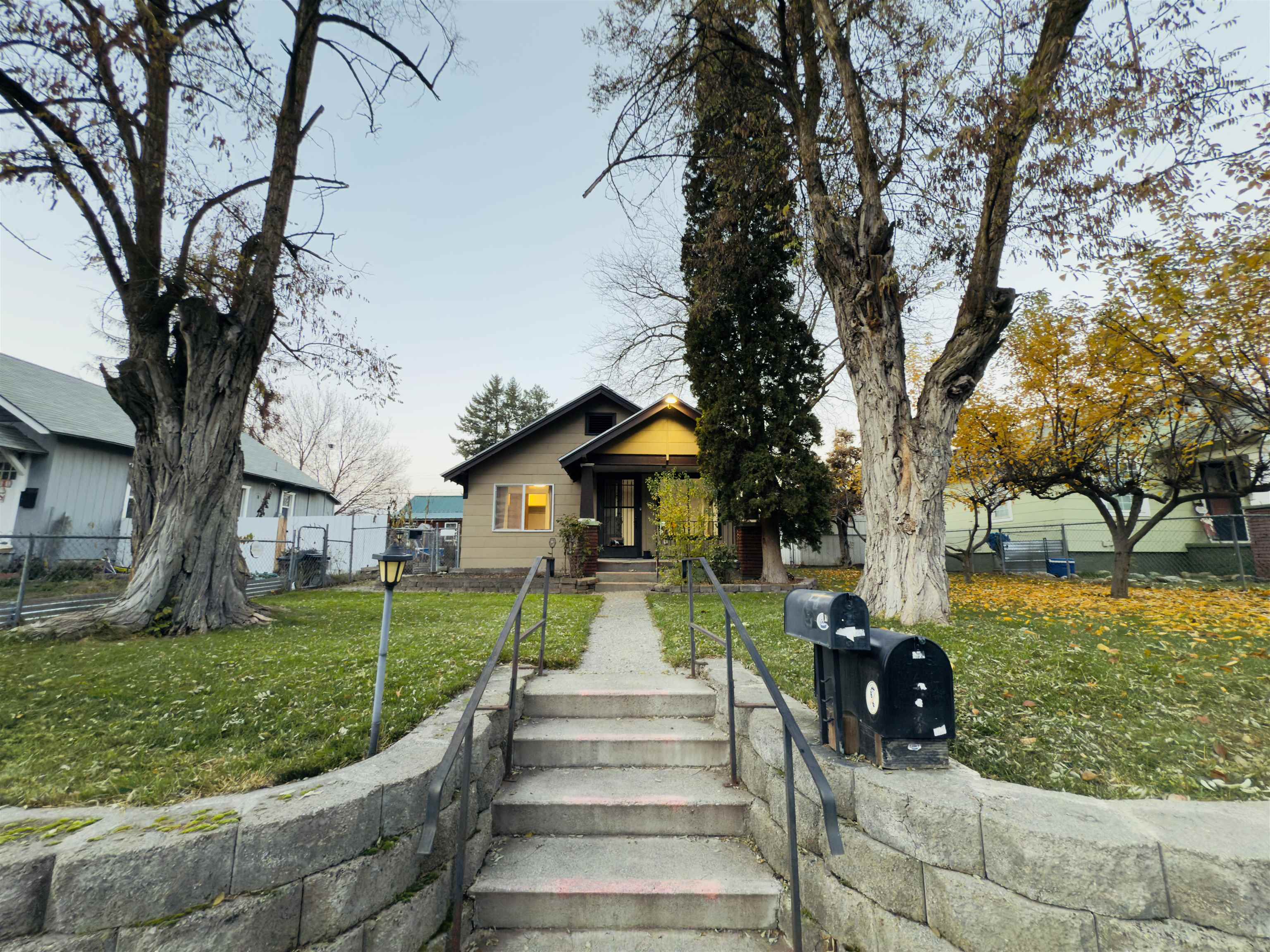 2217 East 7th Avenue Spokane, WA 99202 - Photo 1 of 29