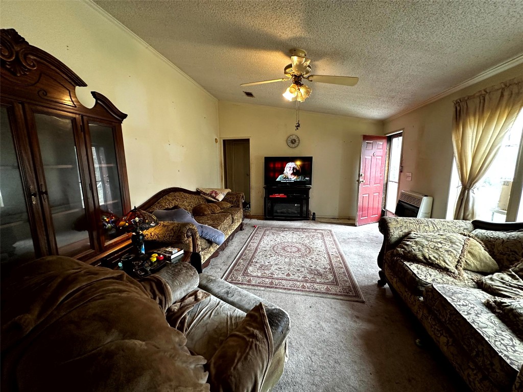 119 Cedar Frst Lane Corrigan, TX 75939 - Photo 14 of 32 The 2nd Living room would make a great game room or theater room