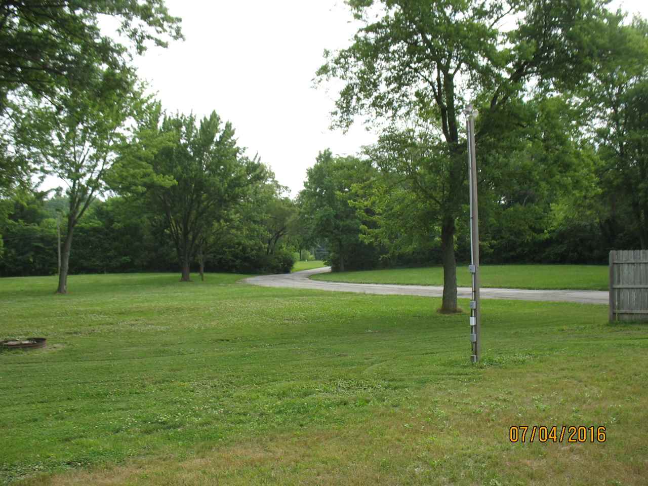 115 Parkview Drive Decatur, IN 46733 - Photo 2 of 2