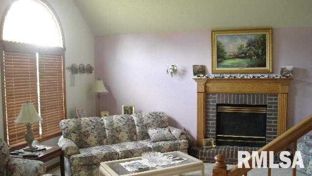 3 Ridgecrest Court Blue Grass, IA 52726 - Photo 2 of 9 Gallery Image 2