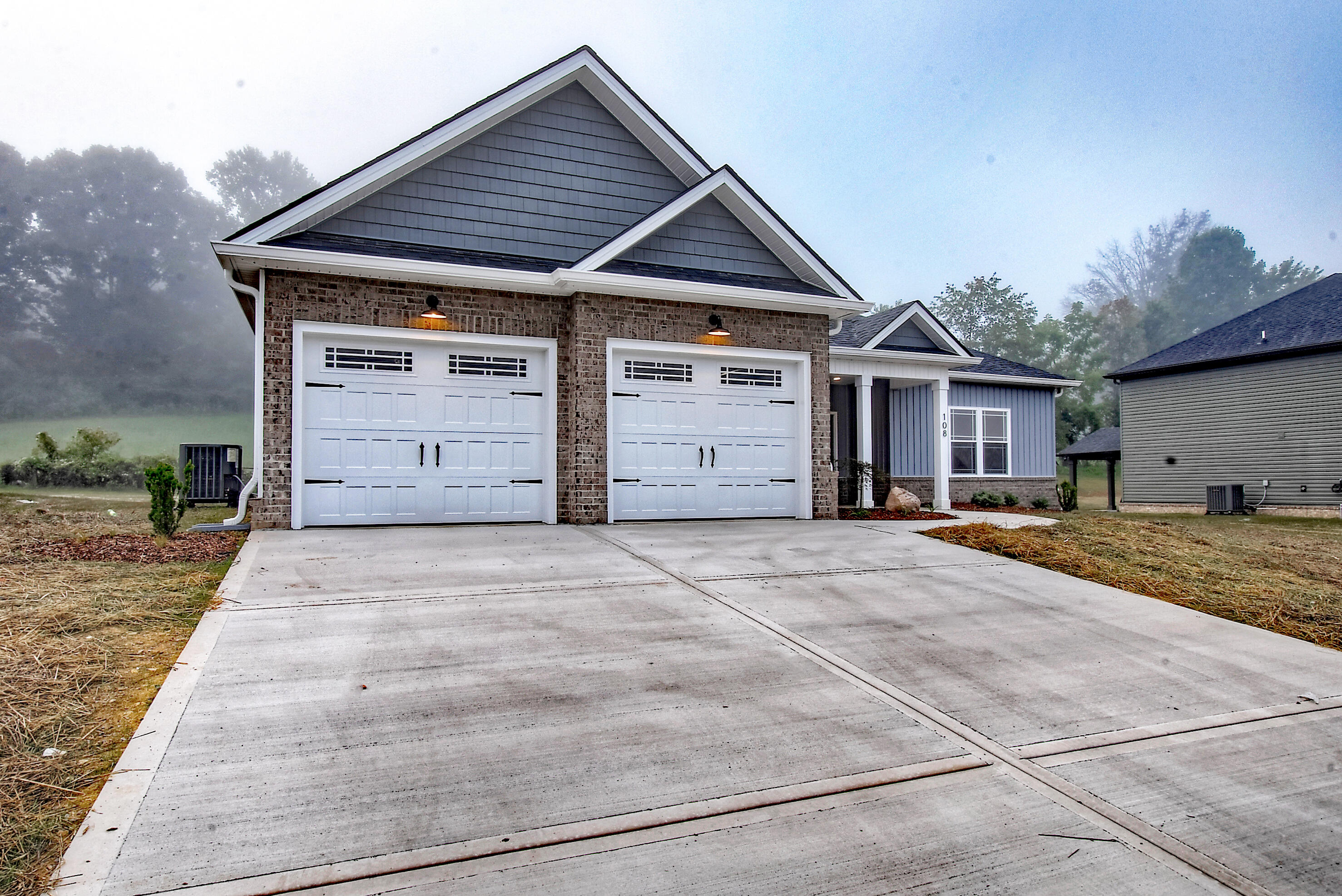 108 Ervin Loop Erwin, TN 37650 - Photo 3 of 32 3