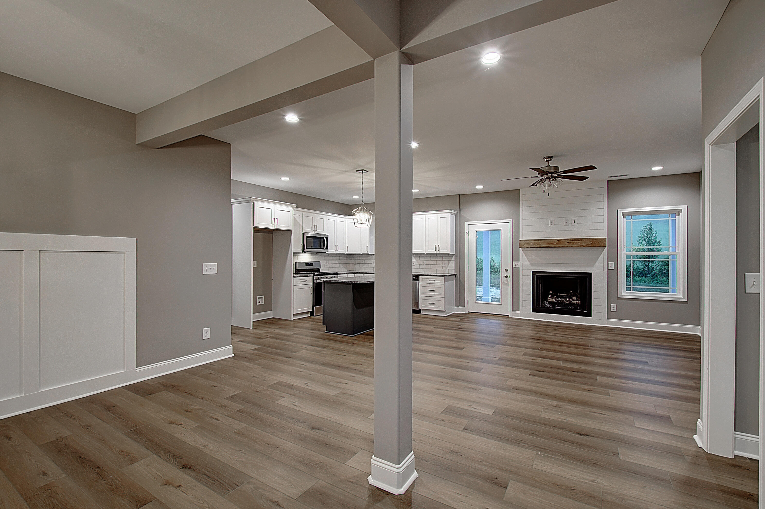 108 Ervin Loop Erwin, TN 37650 - Photo 8 of 32 8