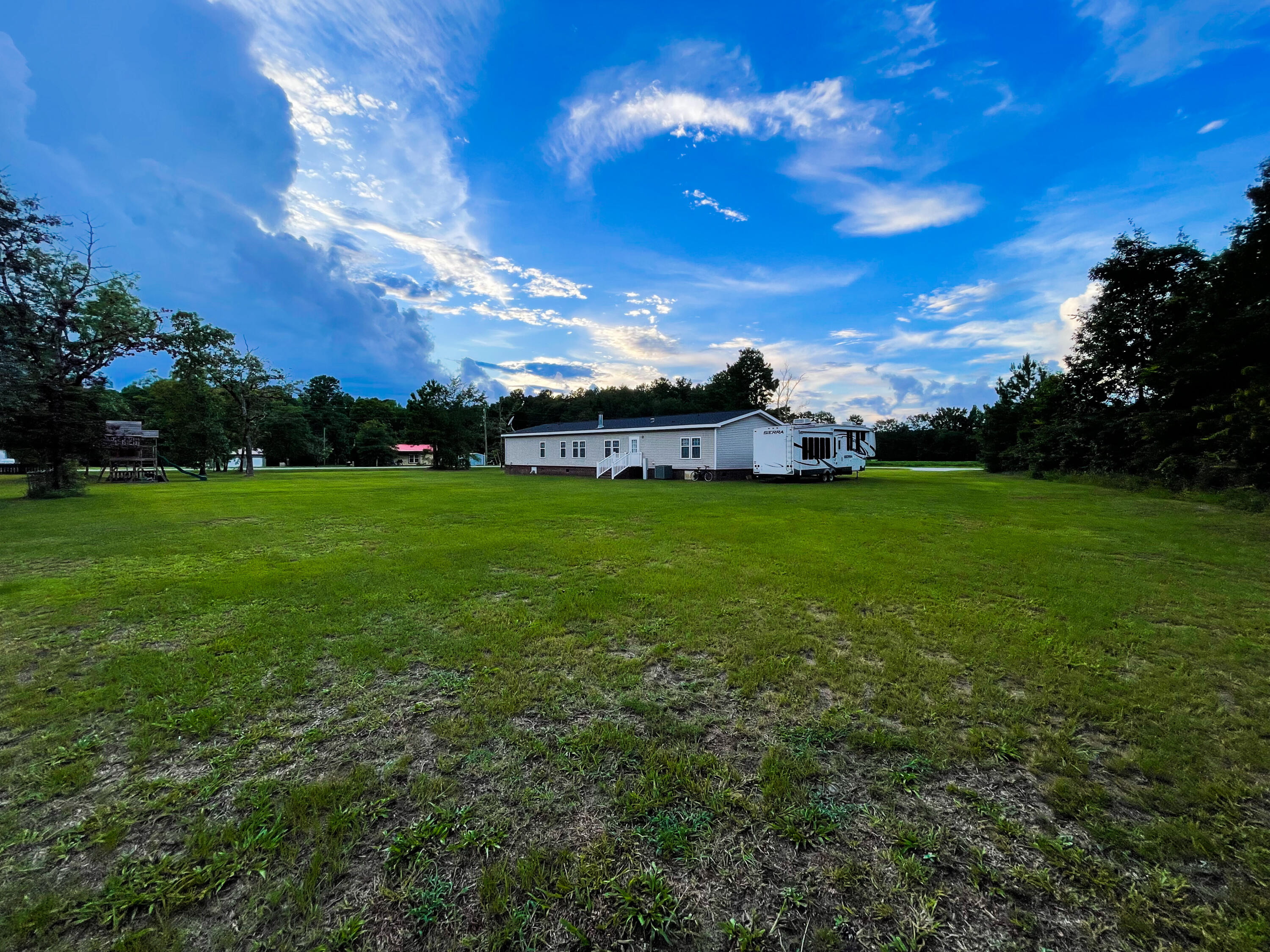 881 Fauling Road St. Stephen, SC 29479 - Photo 11 of 39 4BF2668E-D1B9-4DA2-9CA4-A1DD43E1D1BE