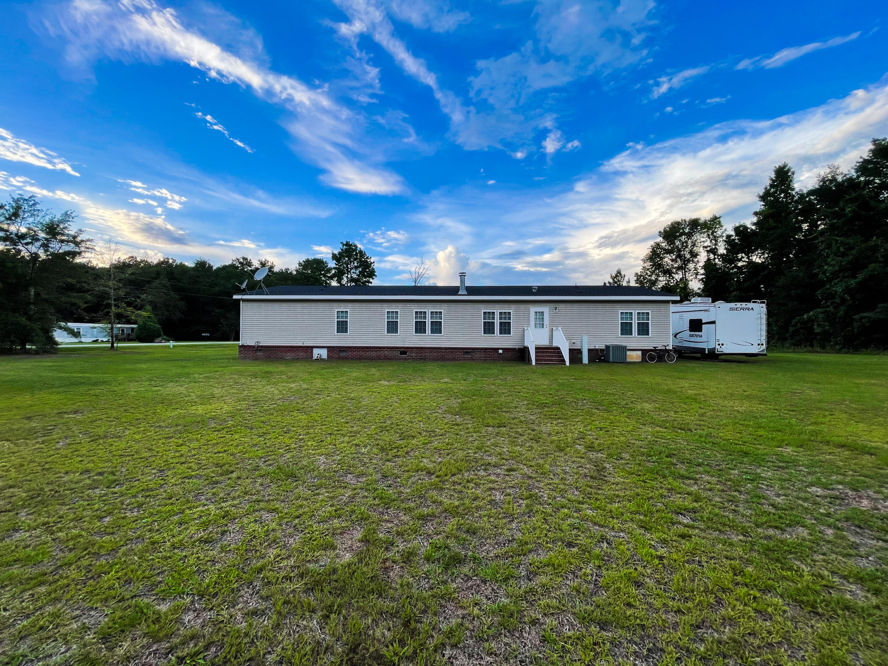881 Fauling Road St. Stephen, SC 29479 - Photo 10 of 39 39D3A001-BD22-4321-8819-81D8E84118AC