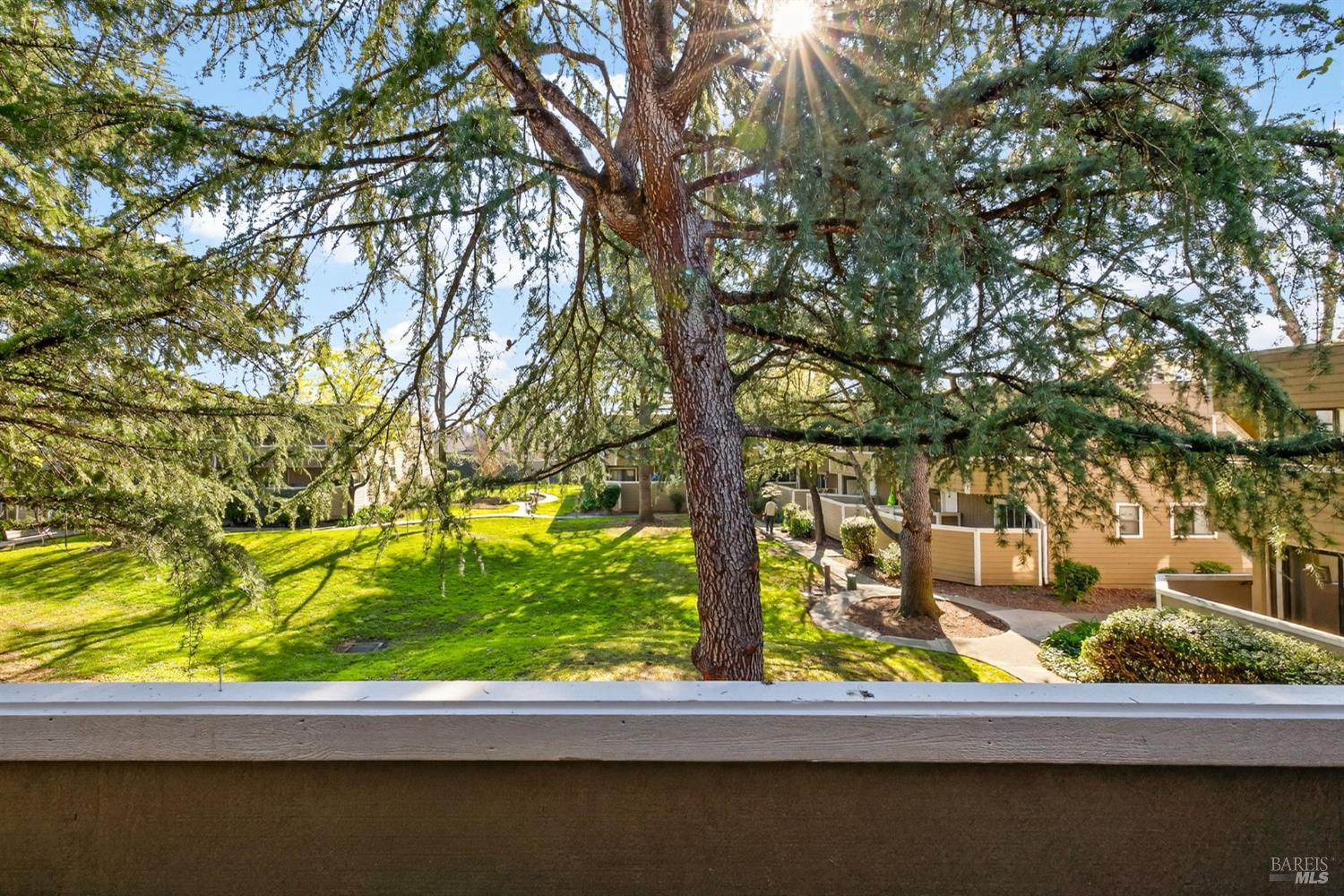 2141 West Steele Lane Santa Rosa, CA 95403 - Photo 23 of 31