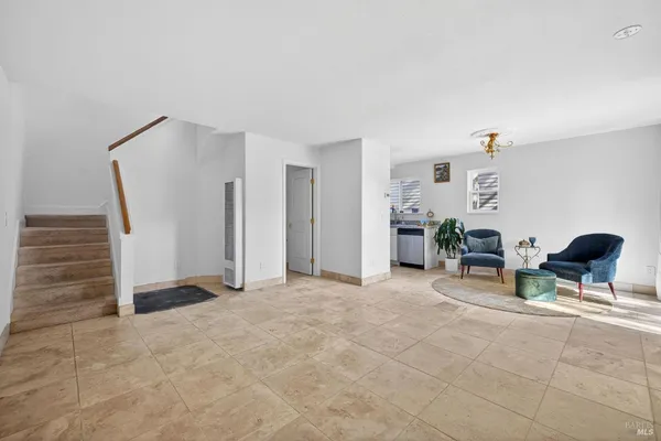 $299,000 | 2141 West Steele Lane, Santa Rosa, CA 95403