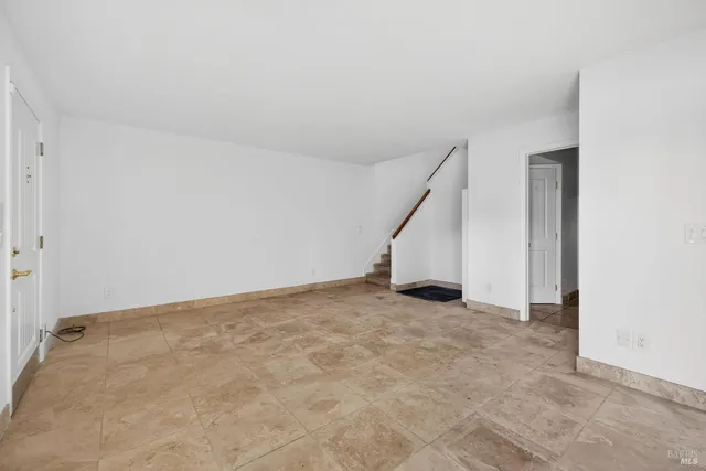 $327,000 | 2141 West Steele Lane, Santa Rosa, CA 95403