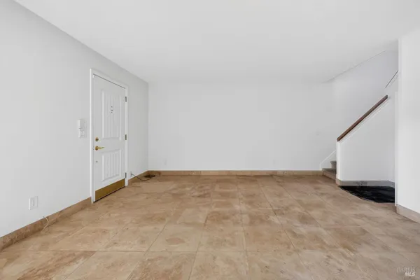 $299,000 | 2141 West Steele Lane, Santa Rosa, CA 95403