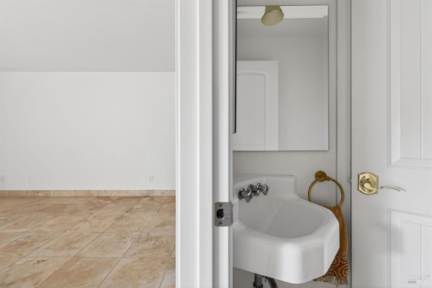 2141 West Steele Lane Santa Rosa, CA 95403 - Photo 9 of 31