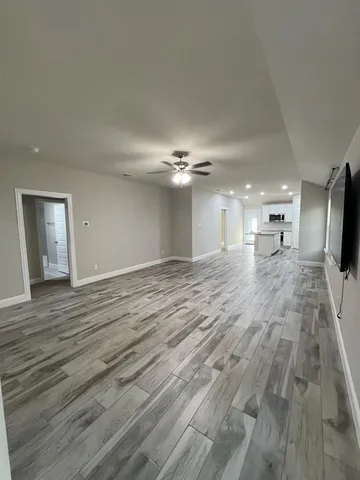 $2,600 | 548 Rawls Circle, Irving, TX 75061