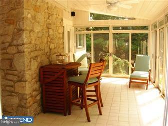 327 Saybrook Road Villanova, PA 19085 - Photo 8 of 12