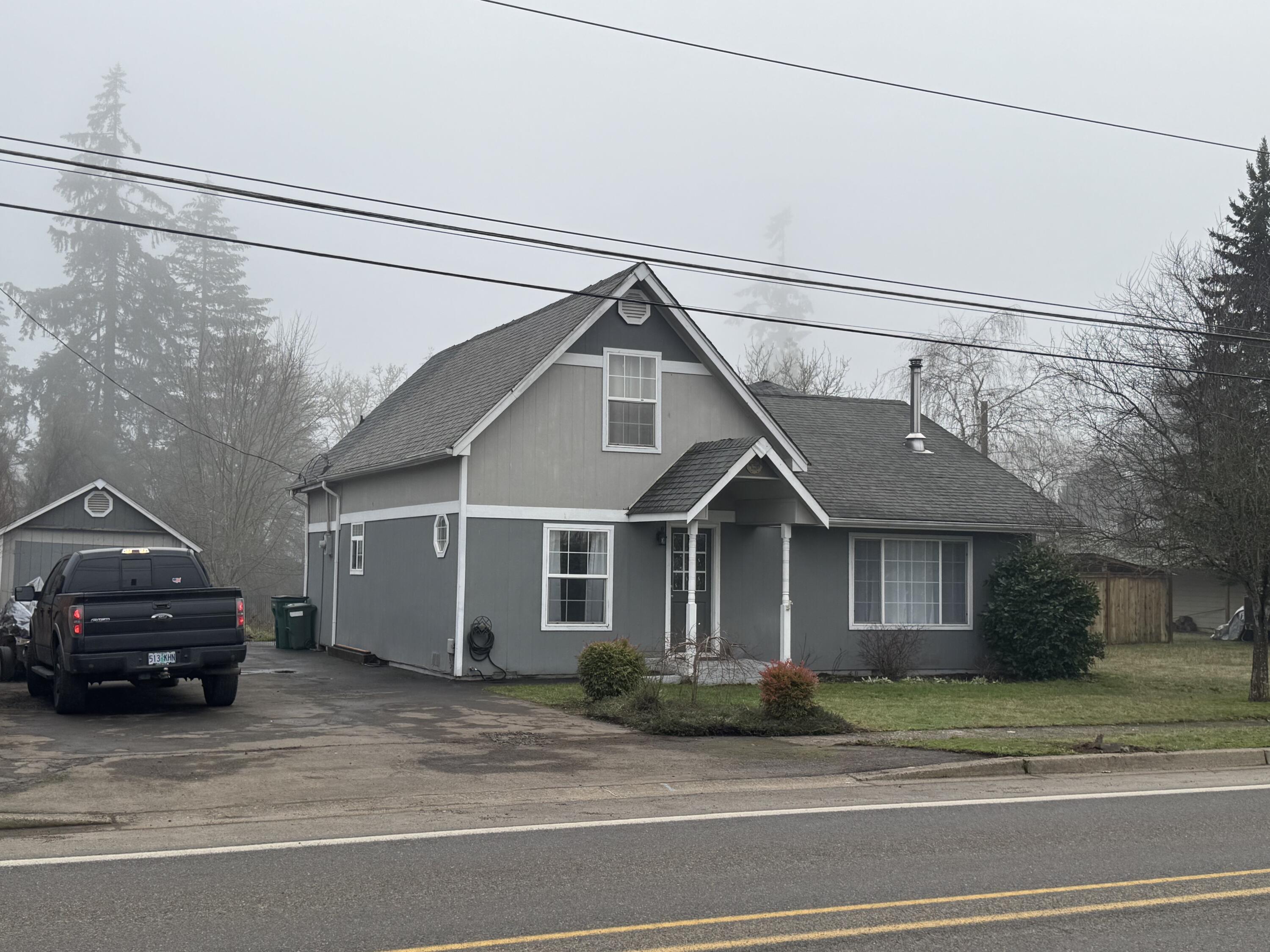 92171 Marcola Road Marcola, OR 97454 - Photo 2 of 30 Front