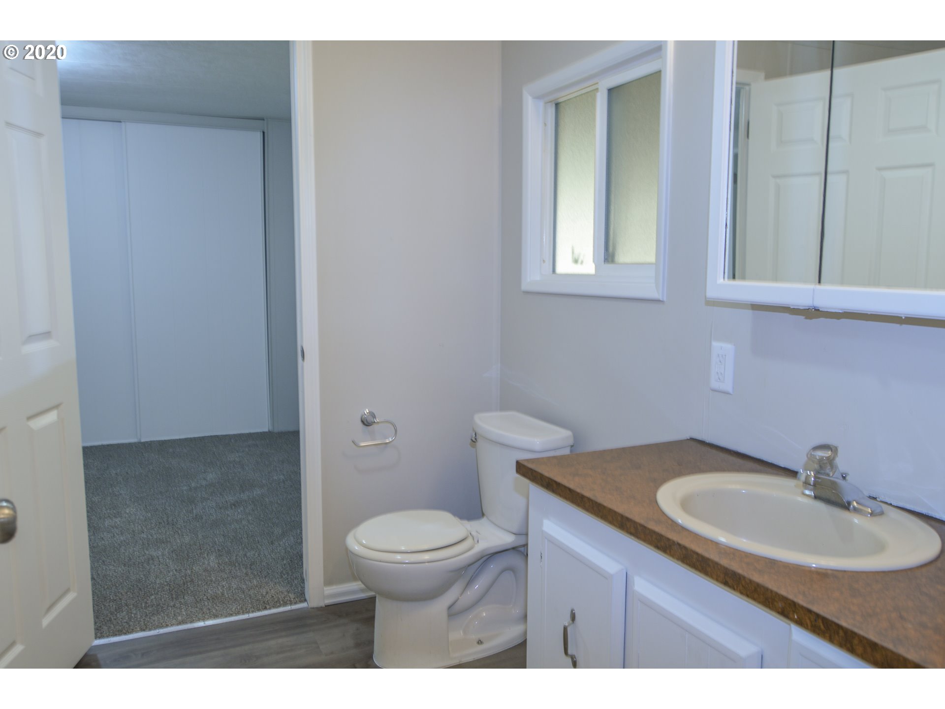 5228 Daisy Street Springfield, OR 97478 - Photo 15 of 32