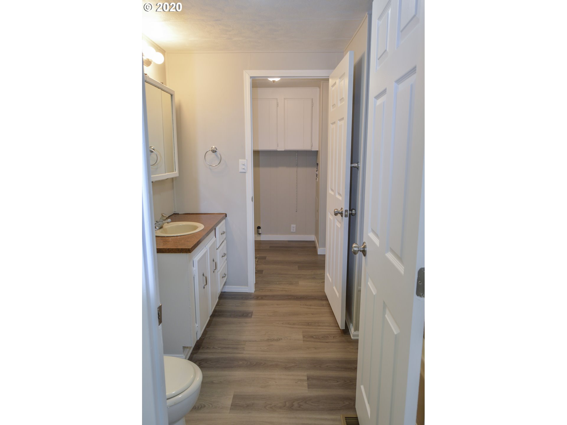 5228 Daisy Street Springfield, OR 97478 - Photo 16 of 32