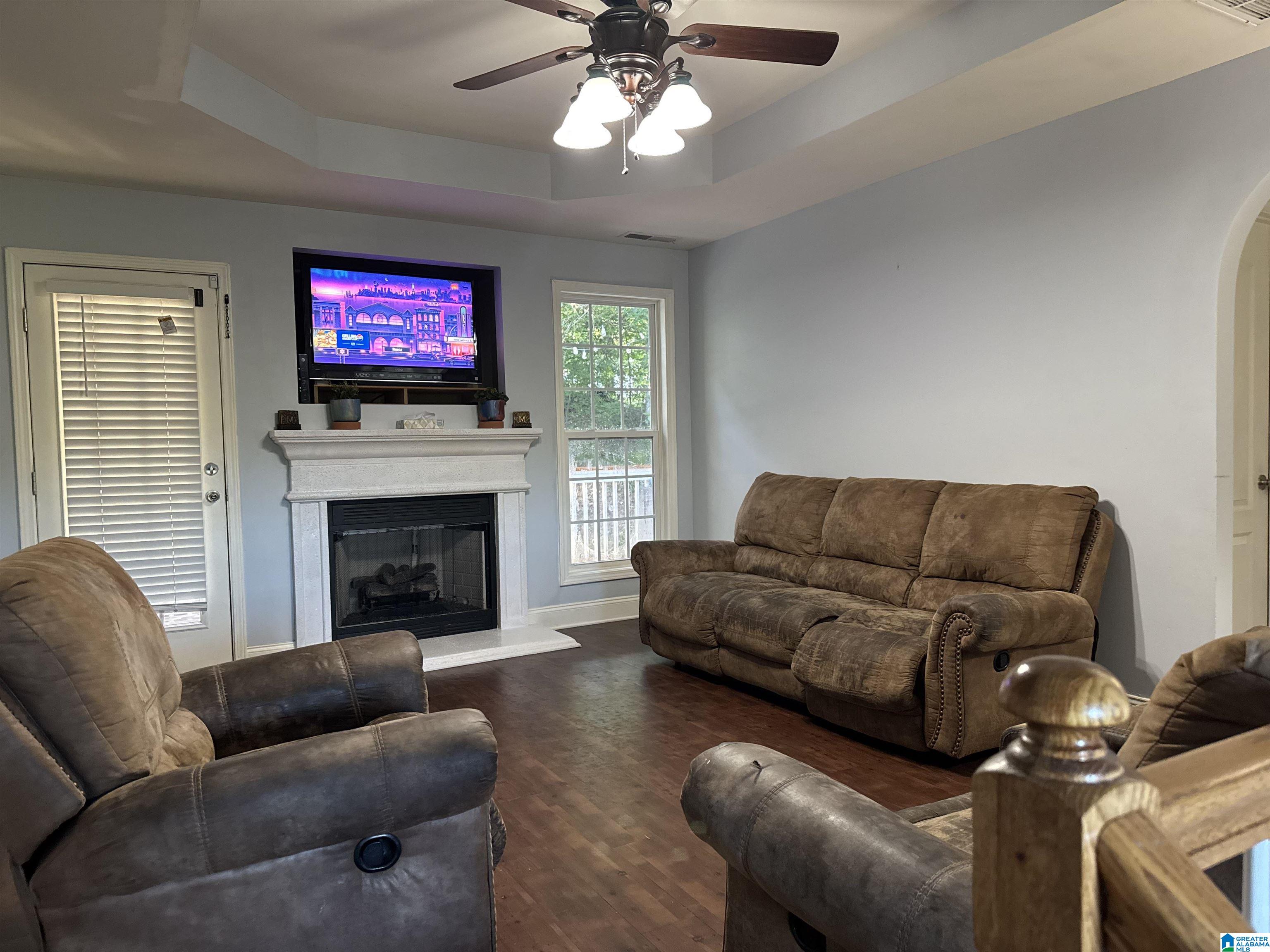 530 Indian Hills Road Hayden, AL 35079 - Photo 3 of 12