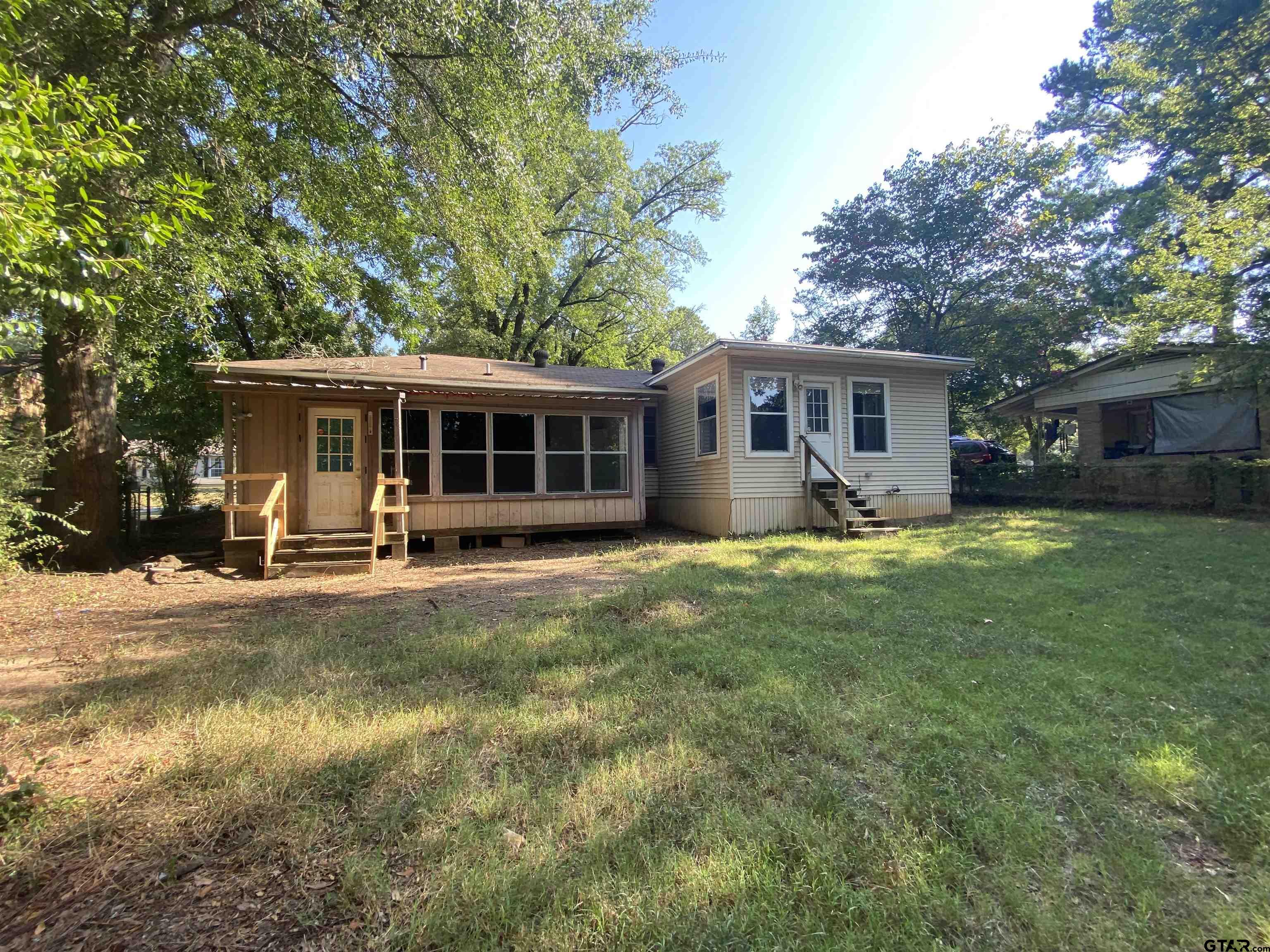 1408 Mahlow Drive Longview, TX 75601 - Photo 12 of 14