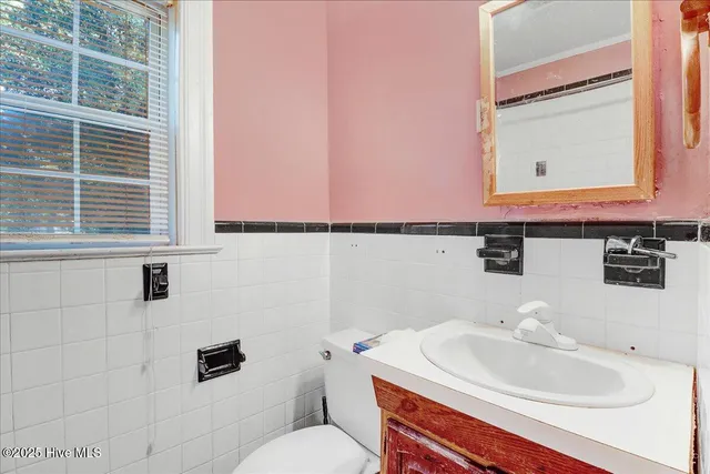 $85,000 | 1605 Waverly Avenue, Kinston, NC 28504