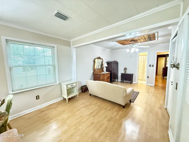 $285,900 | 8004 Church Street, Sneads, FL 32460