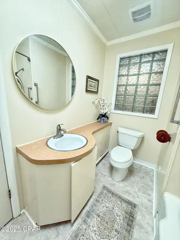 $285,900 | 8004 Church Street, Sneads, FL 32460