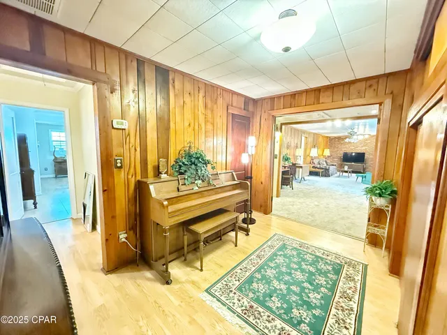 $285,900 | 8004 Church Street, Sneads, FL 32460