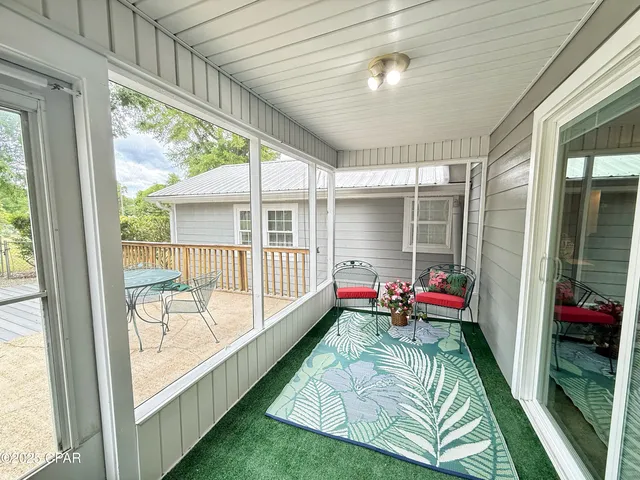 $285,900 | 8004 Church Street, Sneads, FL 32460