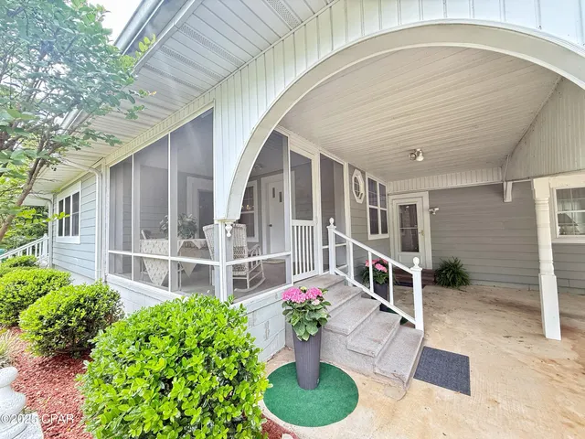 $285,900 | 8004 Church Street, Sneads, FL 32460