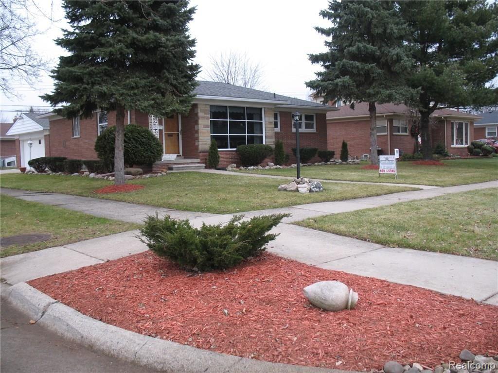 9830 Reeck Road Allen Park, MI 48101 - Photo 1 of 25 IMG_4994.JPG