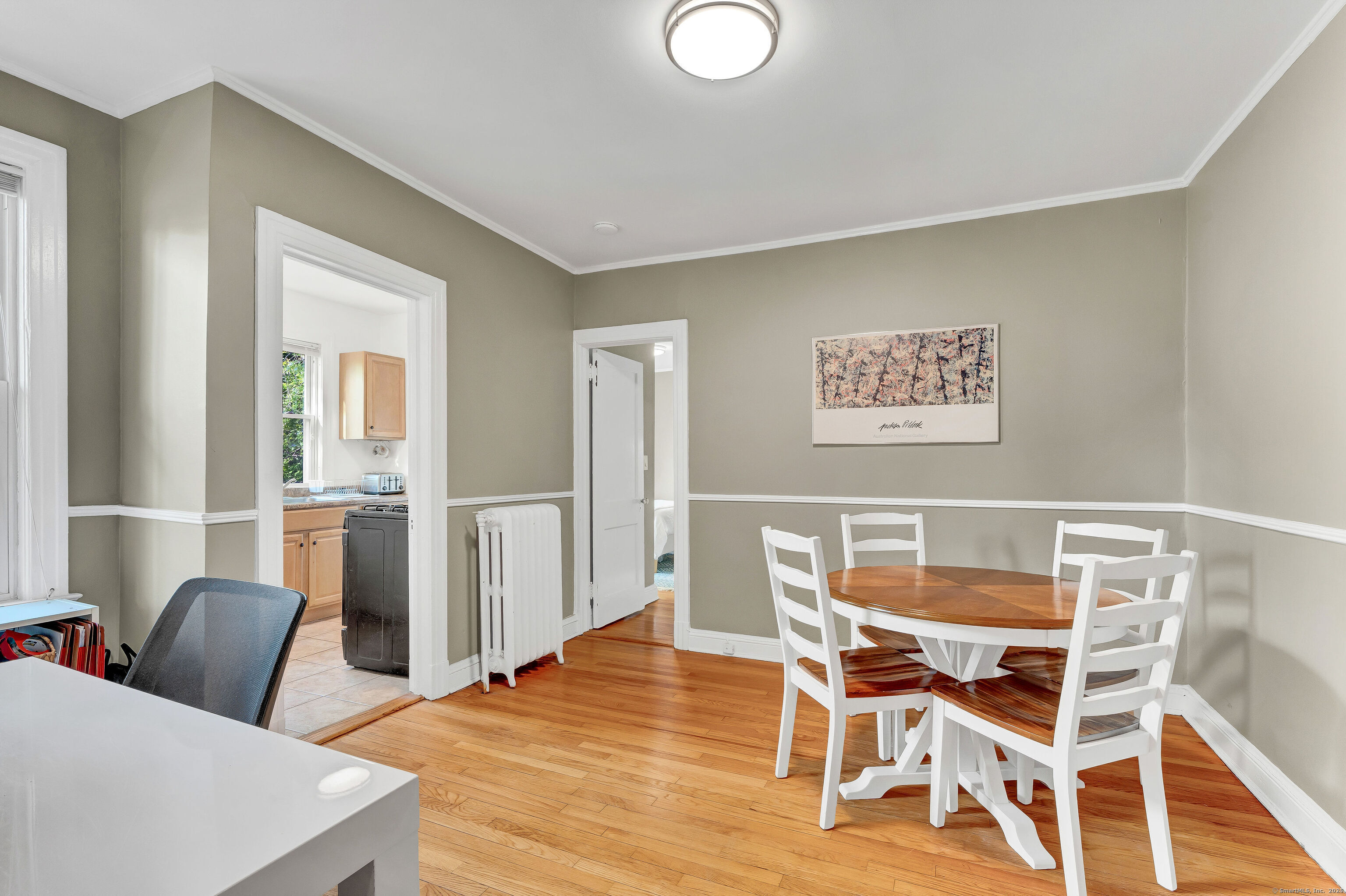 28 Whitney Street Hartford, CT 06105 - Photo 8 of 12