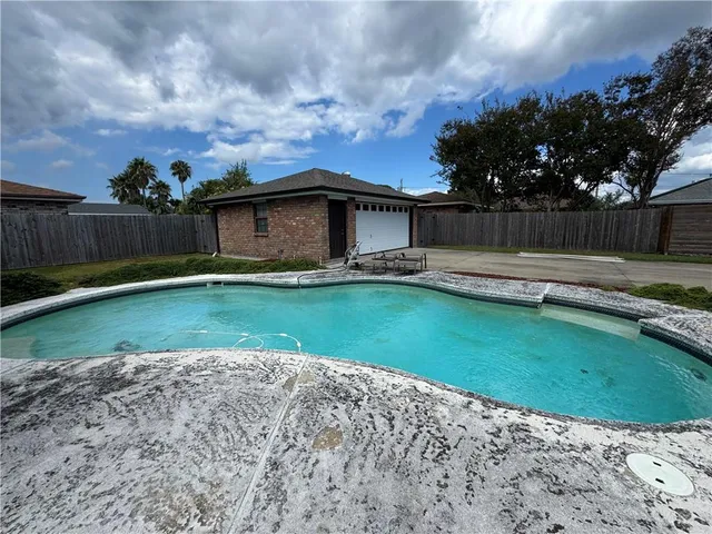 $389,000 | 4401 Toby Lane, Metairie, LA 70003