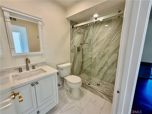 $925,000 | 26553 Lucinda, Mission Viejo, CA 92691