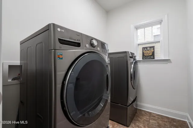 $489,000 | 105 Leesville Loop, Aberdeen, NC 28315