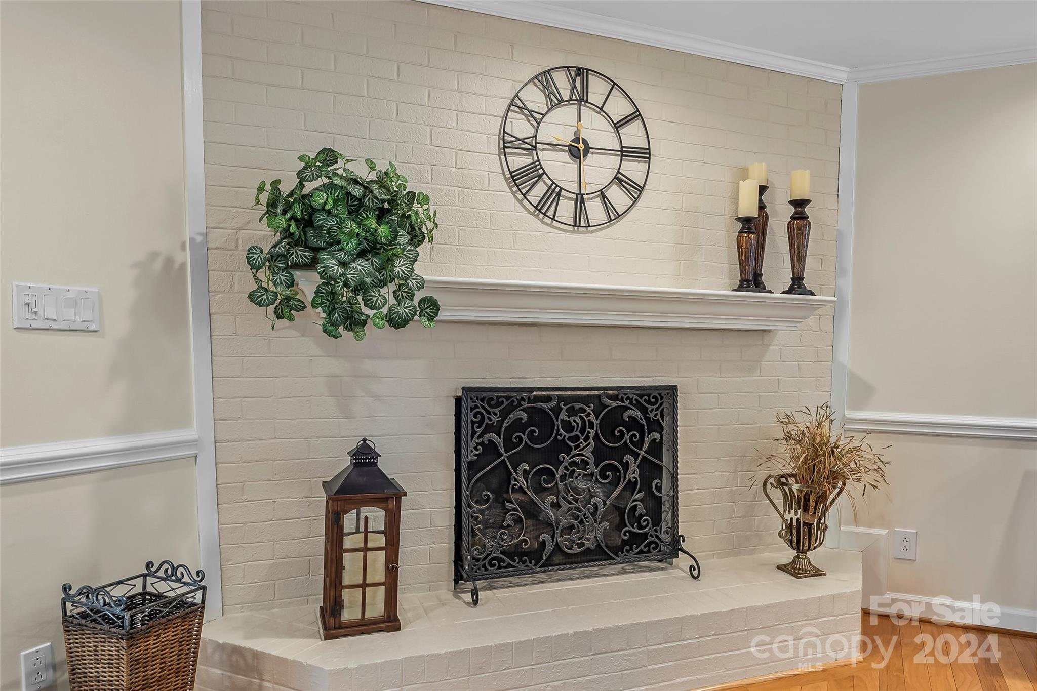 203 Lost Corner Road Morganton, NC 28655 - Photo 15 of 47 a clock on the wall