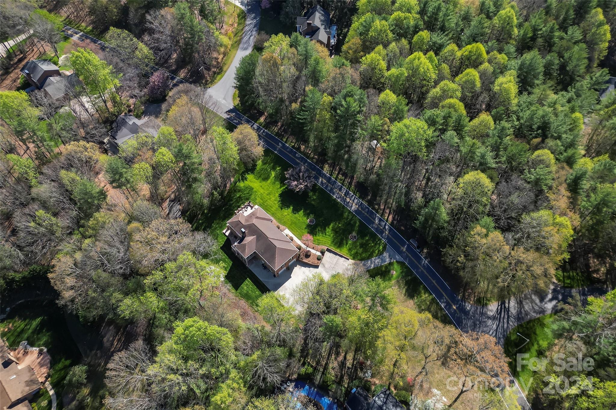 203 Lost Corner Road Morganton, NC 28655 - Photo 46 of 47 a view of a garden with plants