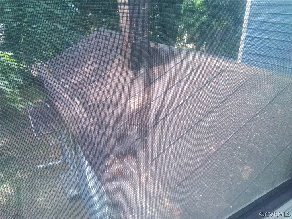 840 Commerce Street Petersburg, VA 23803 - Photo 31 of 38 a view of a backyard with wooden floor