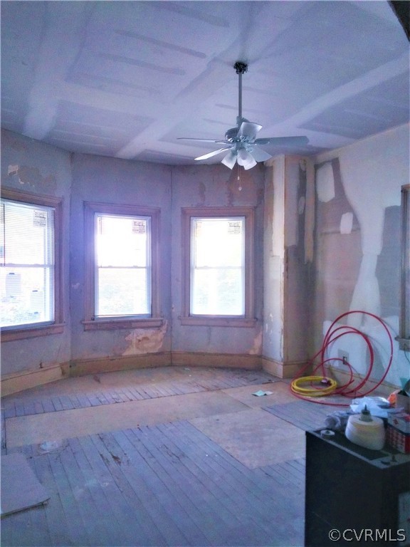 840 Commerce Street Petersburg, VA 23803 - Photo 10 of 38 a view of an empty room with a window