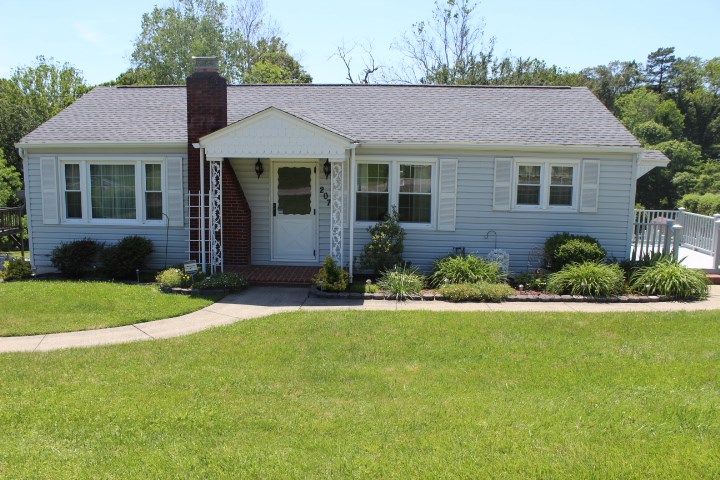 207 Jane Hill Road Ashland, KY 41101 - Photo 1 of 1