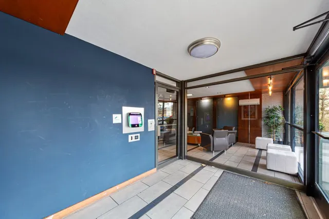 $124,900 | 3150 Excelsior Boulevard, Unit 109, Minneapolis, MN 55416