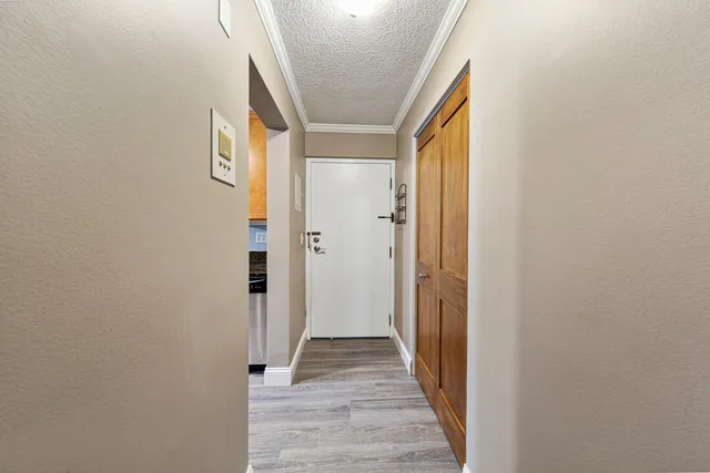 $124,900 | 3150 Excelsior Boulevard, Unit 109, Minneapolis, MN 55416