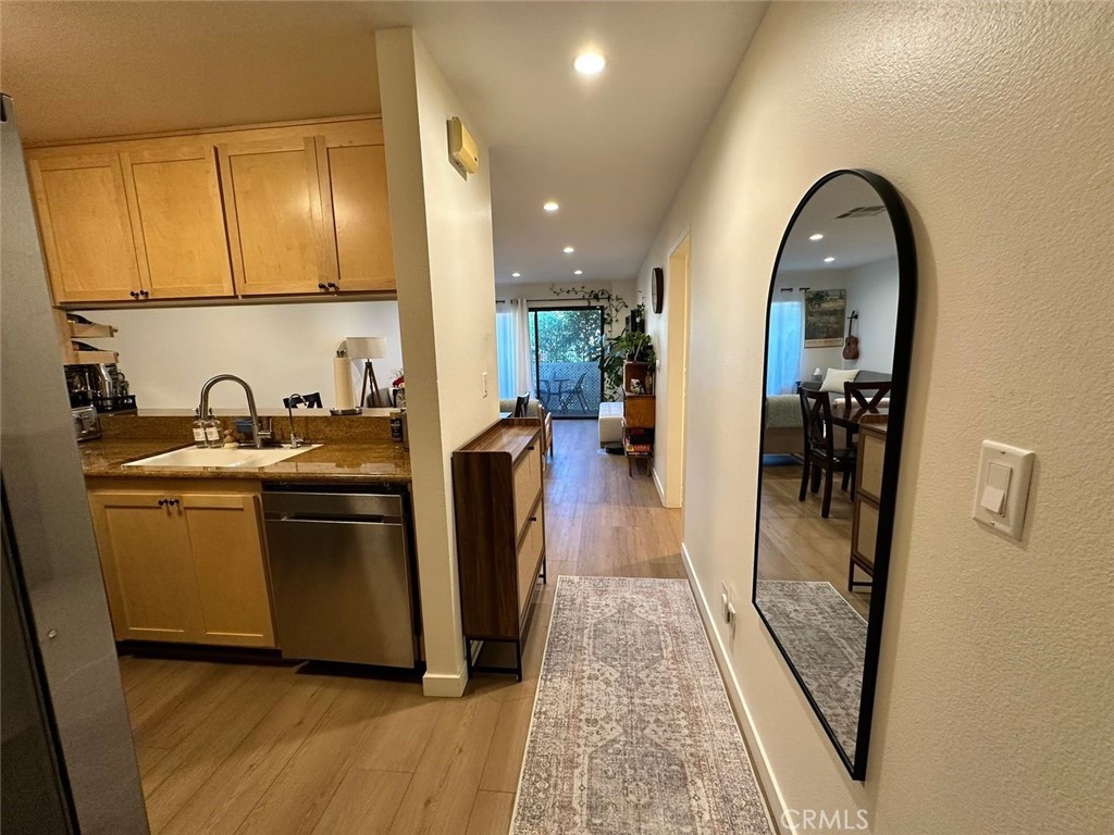 10149 Commerce Avenue Tujunga, CA 91042 - Photo 11 of 31