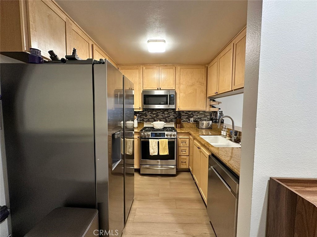 10149 Commerce Avenue Tujunga, CA 91042 - Photo 12 of 31