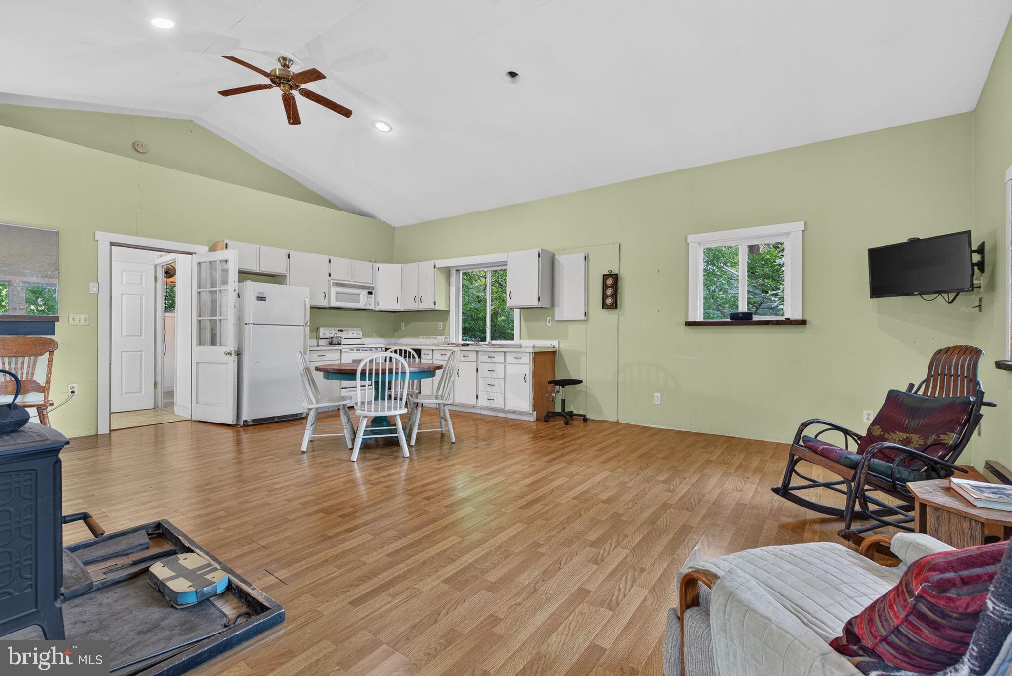 699 Cold Cabin Road Delta, PA 17314 - Photo 7 of 30 Gallery Image 7