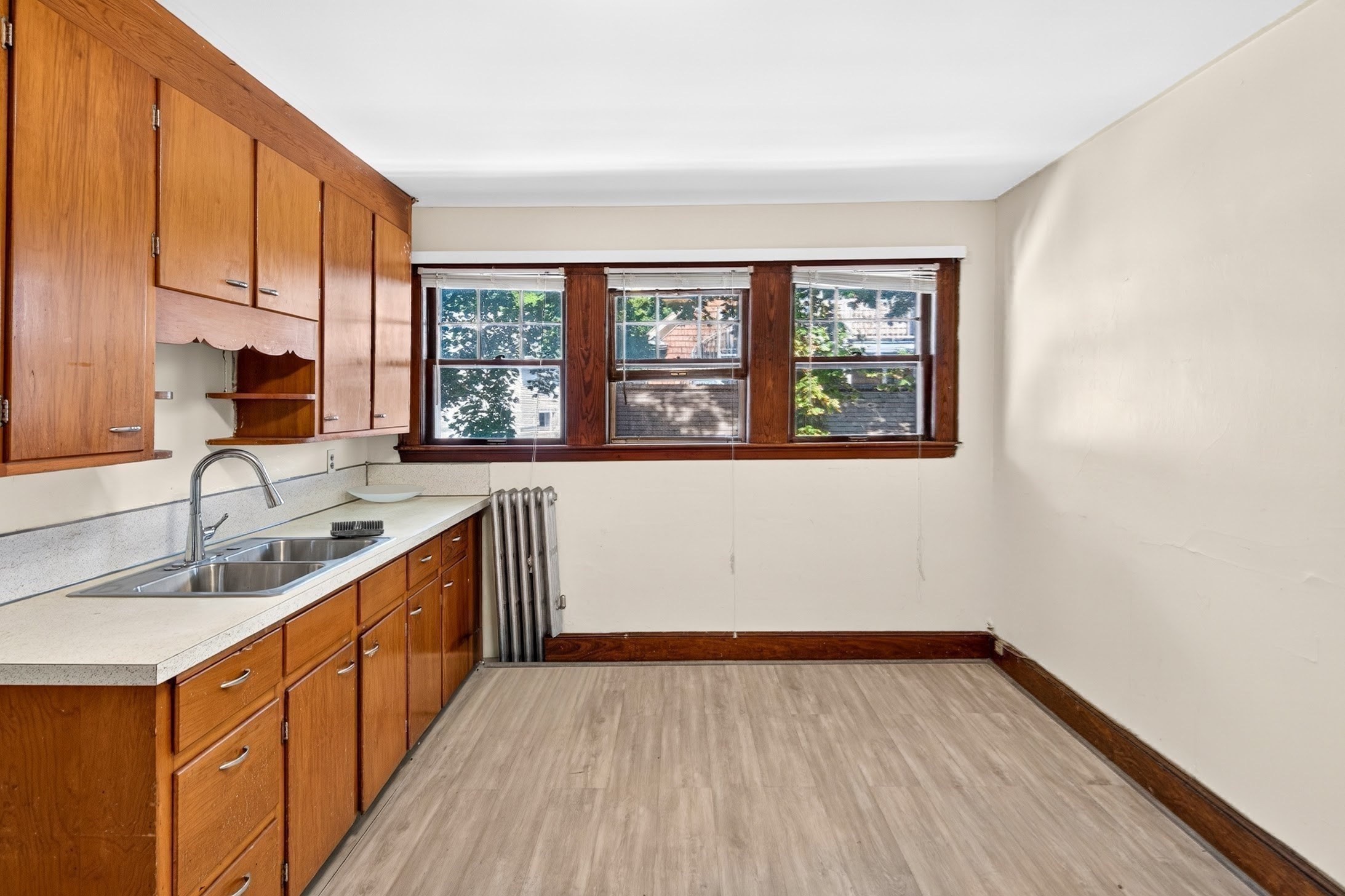 9-13 Nathan Road Waltham, MA 02453 - Photo 21 of 36 Gallery Image 21