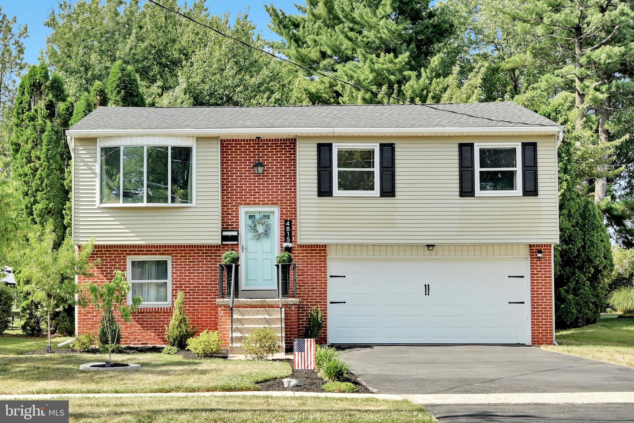 4815 Delbrook Road Mechanicsburg, PA 17050 - Photo 1 of 34 Exterior Front